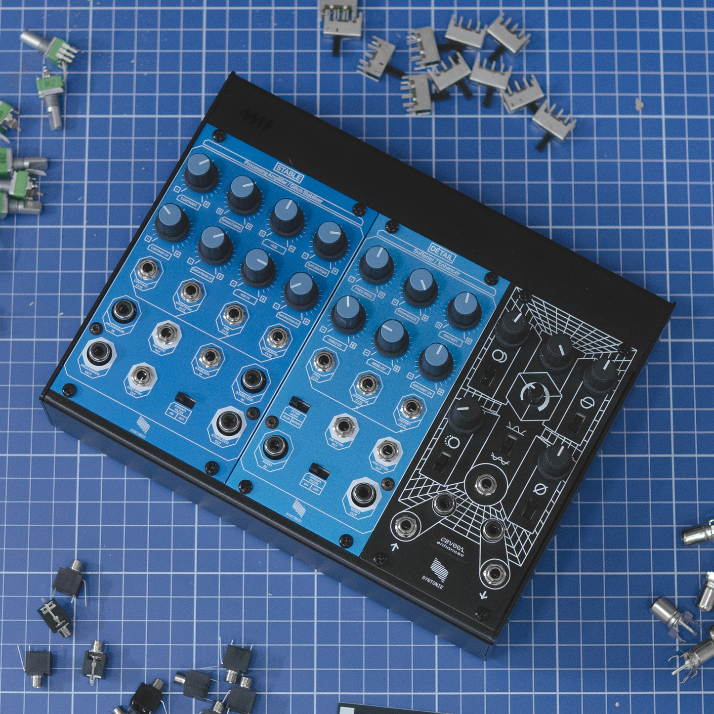 STVC (CBV001 + Détail + Stable Bundle)